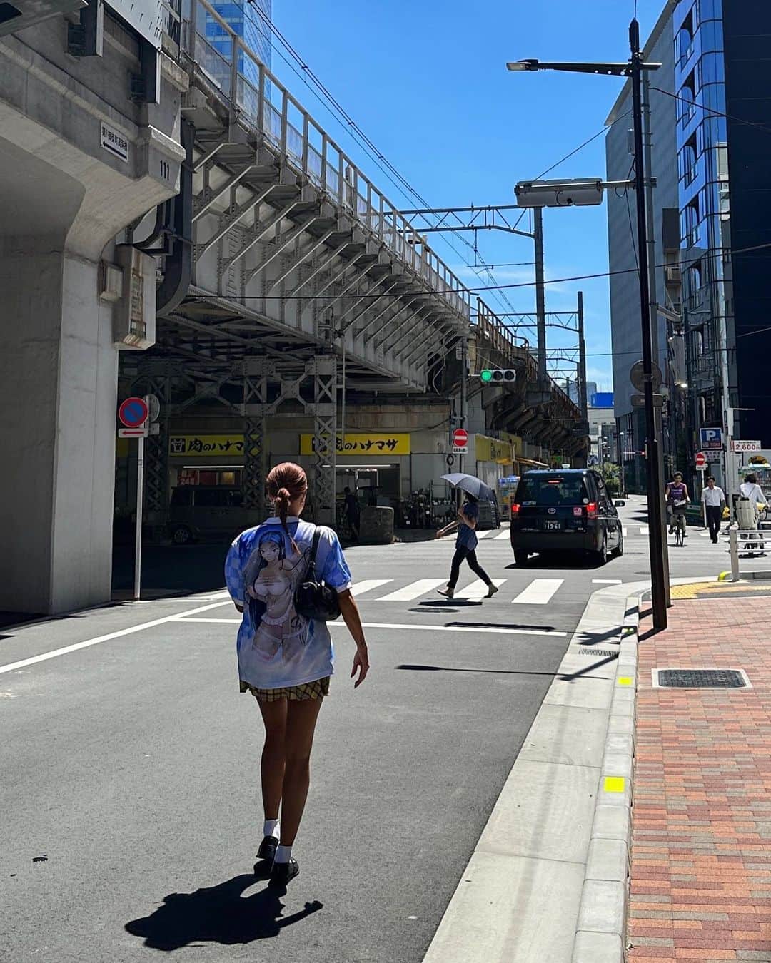 YOONさんのインスタグラム写真 - (YOONInstagram)「9.1 .2023  𝑫𝒆𝒂𝒓 𝑺𝒆𝒑𝒕𝒆𝒎𝒃𝒆𝒓, 𝒃𝒆 𝒌𝒊𝒏𝒅 🤳🏽🖤」9月1日 22時05分 - yoon_ambush