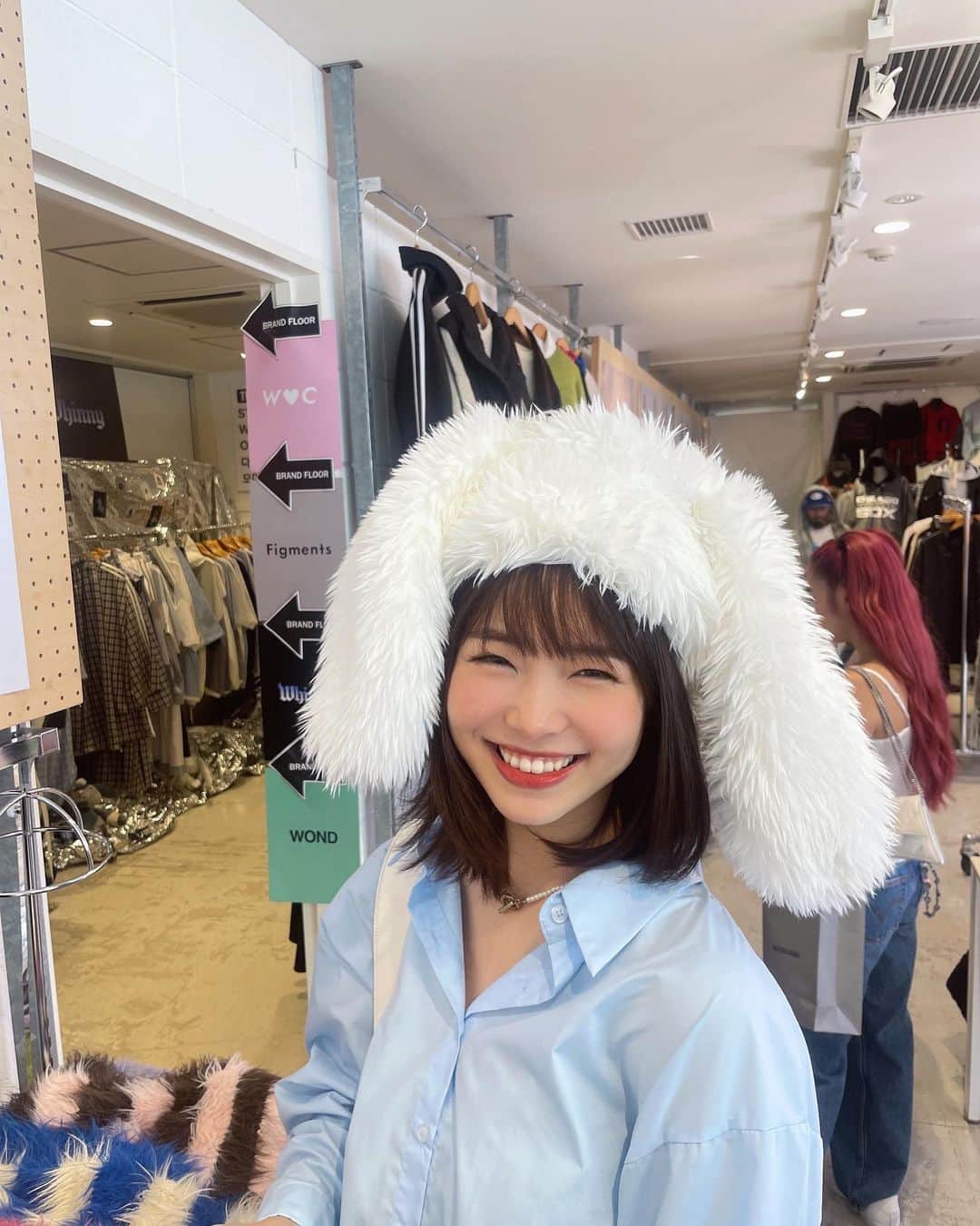 大友樹乃のインスタグラム：「シナモンな日🩵🐰🤍  #いとしなもん」