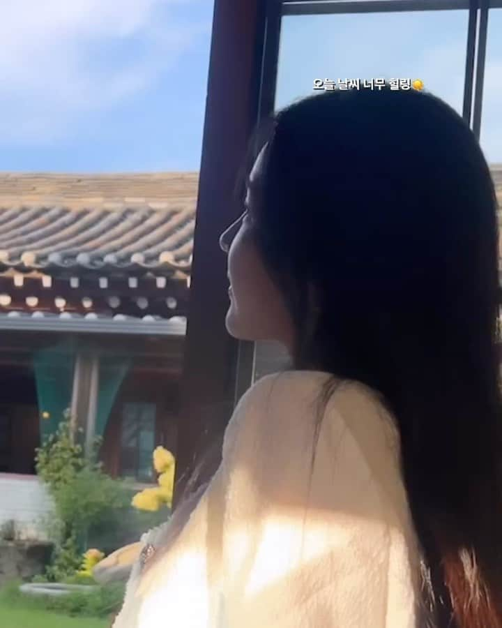 キル・ウネのインスタグラム：「오랜만에 남양주 나들이☀️ 날씨도 기분도 맑음☀️🌞☀️🌞」