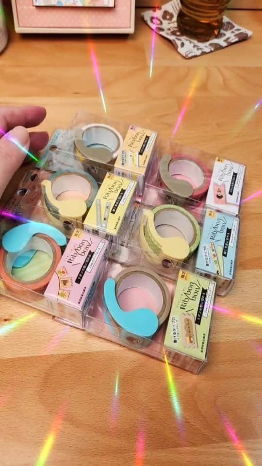 mizutamaのインスタグラム：「9/1 カレンダーとマステノリボンボン  #マステノリボンボン  詳しくはクツワさんのアカウントにて✨  @kutsuwa_bunguclub」