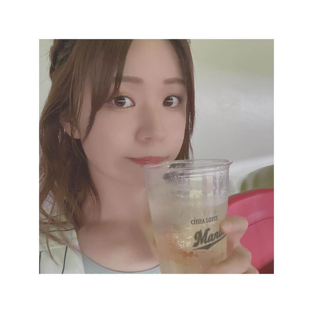 小泉里紗さんのインスタグラム写真 - (小泉里紗Instagram)「2023.08.31 残り1ヶ月頑張るぞの気持ちでパワーをもらってきました✌️🍺 最後まで頑張るので応援よろしくお願いいたします！ まりほー🙌   #chibalotte   #coolish   #奨吾の焼き鳥丼   #🥃」9月1日 23時04分 - risa_kizm