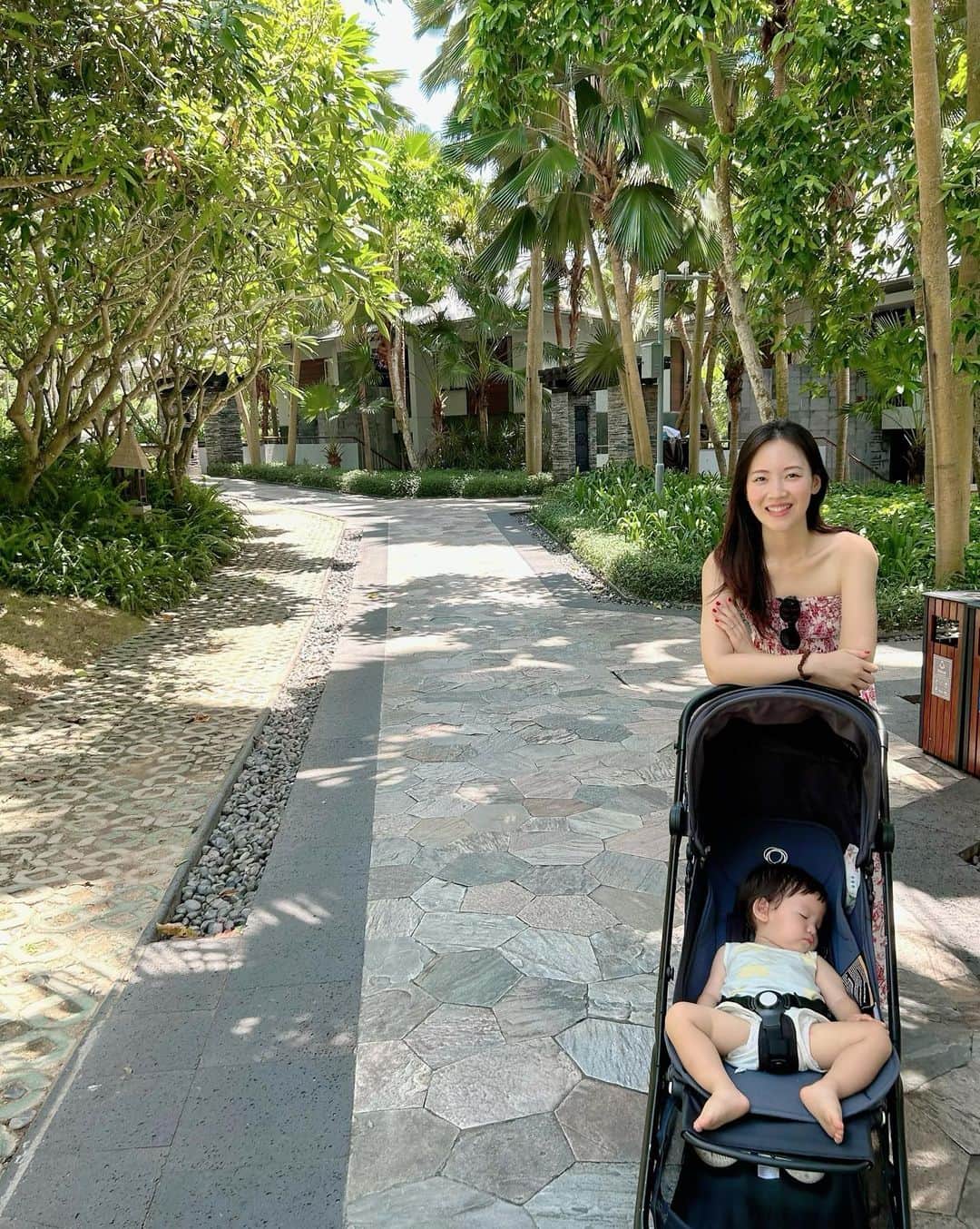 キム・ミヌさんのインスタグラム写真 - (キム・ミヌInstagram)「행복했던 싼야의 첫 가족 여행❤️👨‍👩‍👦💙」9月1日 23時08分 - minwoo_10
