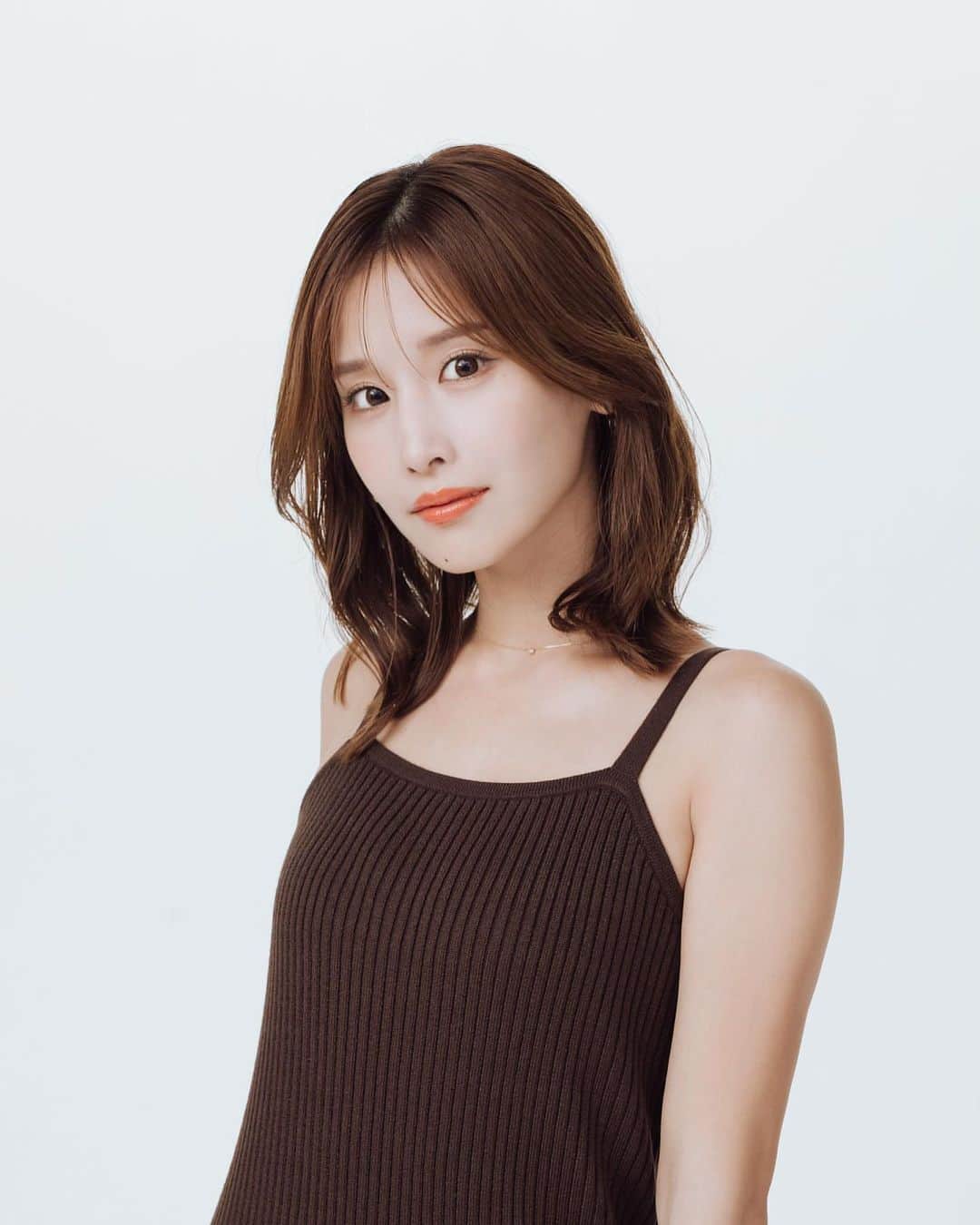 益田アンナのインスタグラム：「9月8日(金)～10日(日)は　#WEC富士　🏎️✨  ［ 2023 FIA 世界耐久選手権 第6戦 富士6時間耐久レース］のセレモニーガールを務めさせていただきます！  今からとってもワクワク☺️ 会場に来られる方、配信を見られる方、みんなで盛り上がりましょう🔥  fiawec-fuji.com  #WECjp #6Hfuji」