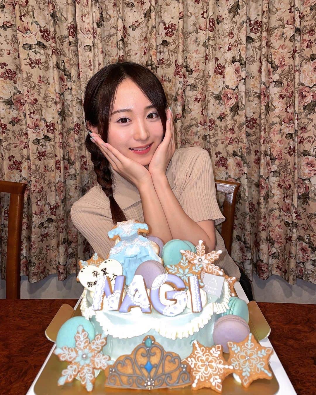 坂口渚沙のインスタグラム：「🎂🤗  #フルオーダーケーキ  #ケーキ  #canvascake」