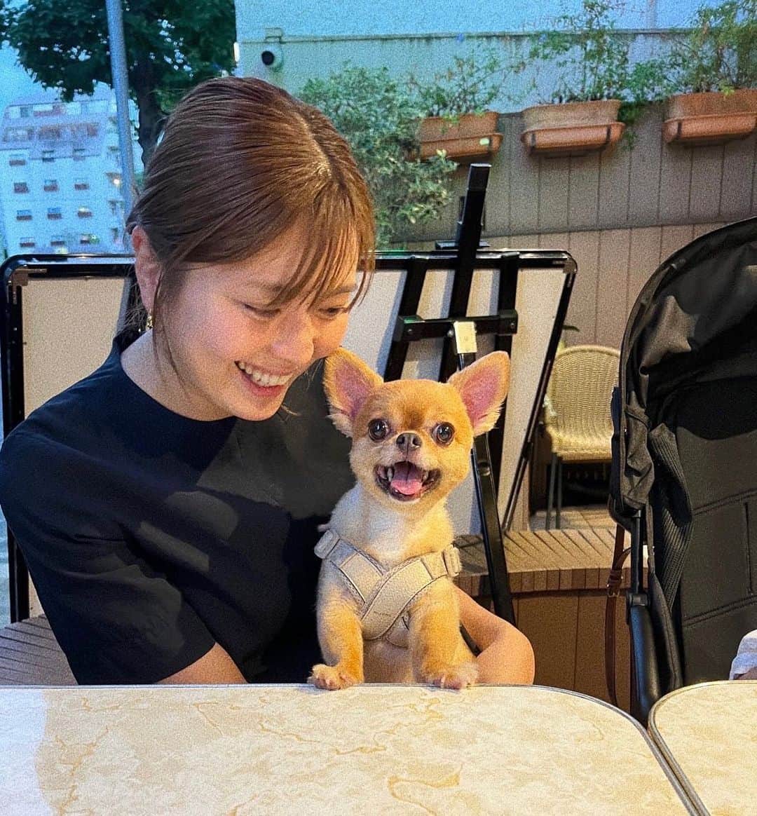 瀬戸サオリのインスタグラム：「今日は数ヶ月ずっと悩んでた イメチェンしようと思い たーのーしーみー💋💋 ドキドキ。  今日も楽しみましょう〜🤪」