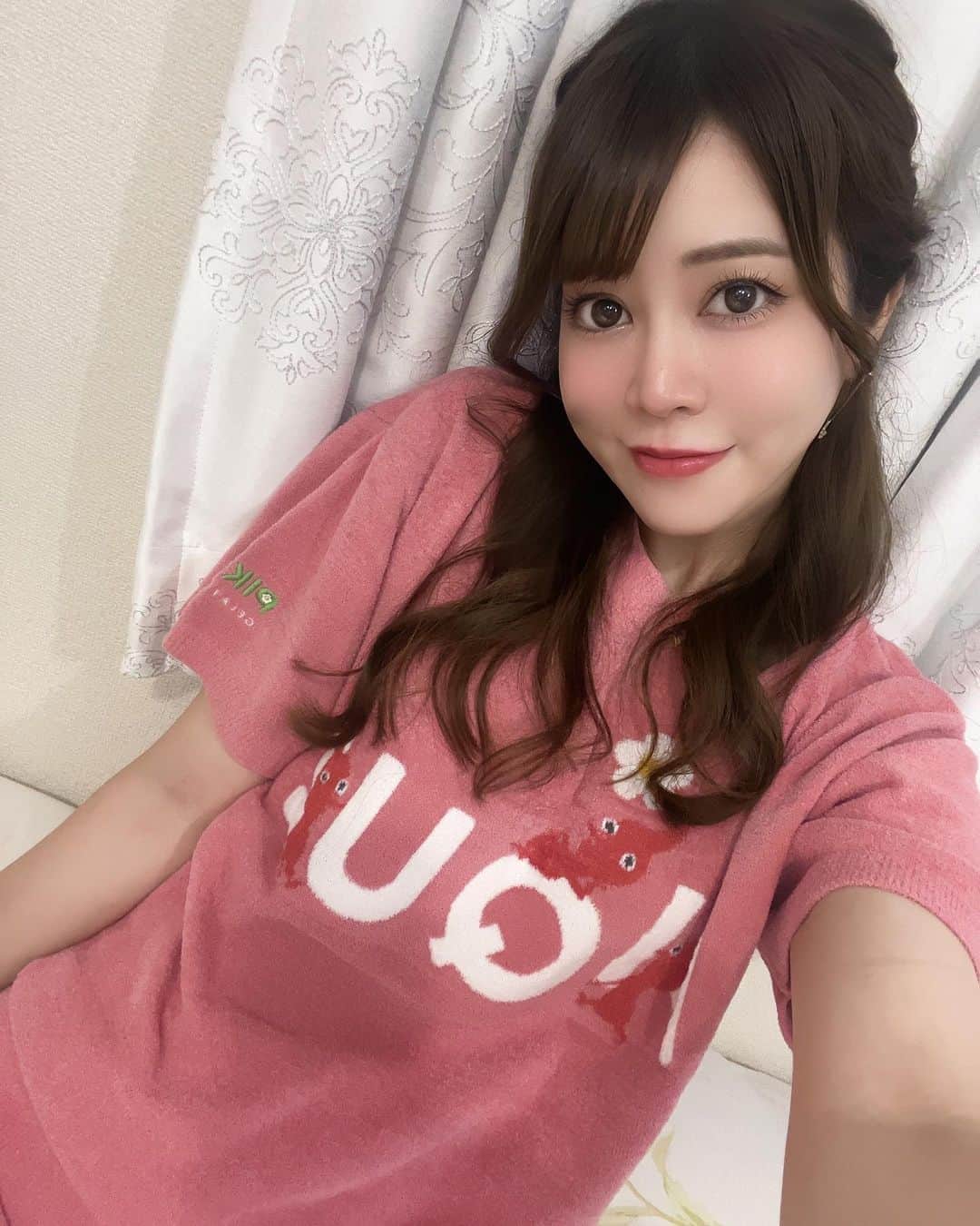 薄井美樹さんのインスタグラム写真 - (薄井美樹Instagram)「． おはよう💕 　 ピクミンのパジャマを GETしました🫣🫣」9月2日 10時00分 - mikiusui_211