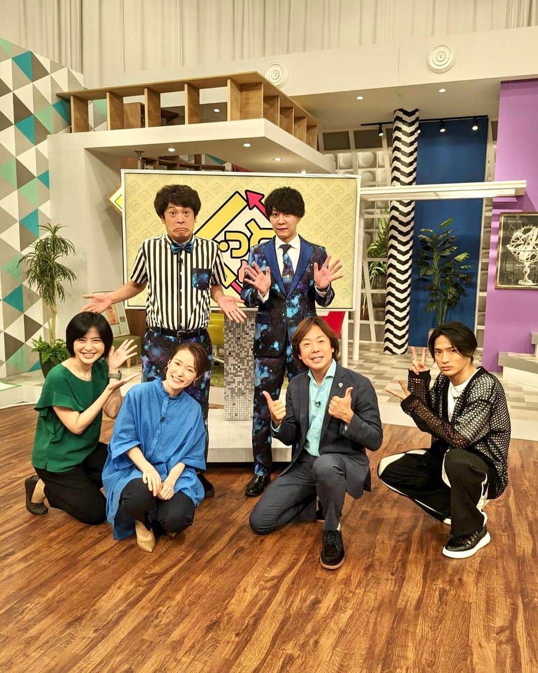 佐藤弘道さんのインスタグラム写真 - (佐藤弘道Instagram)「中京テレビ「ぐっと」。 昨日のスタジオゲストは流れ星⭐︎のお二人でした(^^) ありがとうございましたぁ〜♡  #中京テレビ #ぐっと  #流れ星 #望月アナウンサー  #平野泰新 #マジックプリンス  #前田アナウンサー #佐藤弘道」9月2日 10時01分 - satouhiromichi023