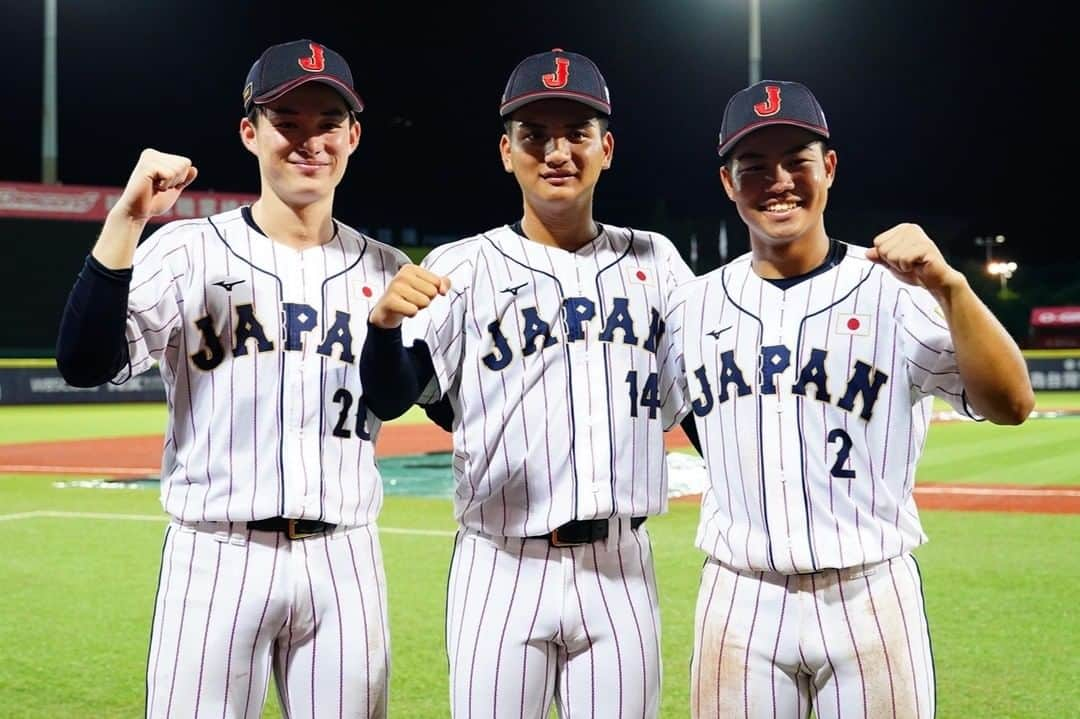 ベースボール専門メディア「Full-Count」のインスタグラム：「U-18 侍ジャパン🇯🇵 vs スペイン🇪🇸  10-0で6回コールド発進❗️  #慶応 #丸田湊斗 外野手 #沖縄尚学 #東恩納蒼 投手 #横浜 #緒方漣 内野手  Photo by Yuji Arakawa📸  #侍ジャパン」