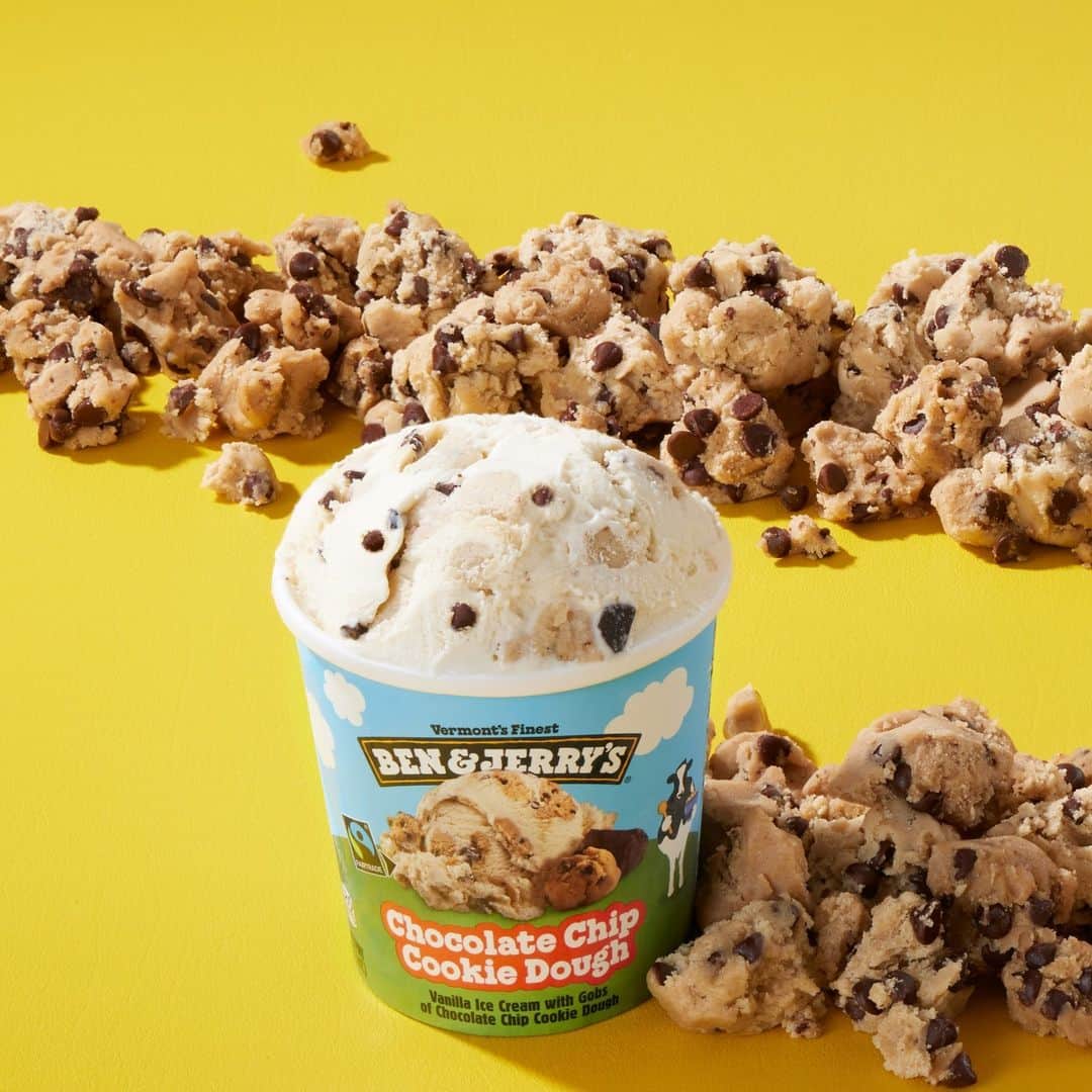 Ben & Jerry'sのインスタグラム：「The euphoric cookie dough packed inside your pint of Chocolate Chip Cookie Dough is even sweeter than you thought! 🍪 It comes from @rhinofoods, a B-corp in our home state of Vermont that provides jobs and support for local New Americans.⁠ ⁠ From offering English language classes to providing a prayer room and celebrating cultural holidays, Rhino has evolved to meet the needs of all their employees, including folks from Bosnia, Bhutan, Nepal, Rwanda, and beyond. Learn more at the link in our bio!」