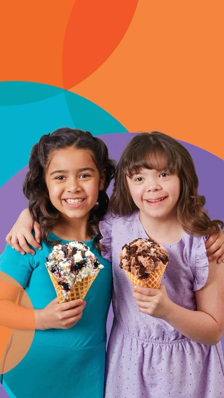 コールド・ストーン・クリーマリーのインスタグラム：「Join Cold Stone® in supporting Best Buddies®! Help Best Buddies® create a more accepting and inclusive world for the 200 million people with intellectual & developmental disabilities. 🧡   My Cold Stone Club® Rewards members who donate $1 or more will receive Double Points on their entire purchase! 🍦✨   Order at ColdStoneCreamery.com」