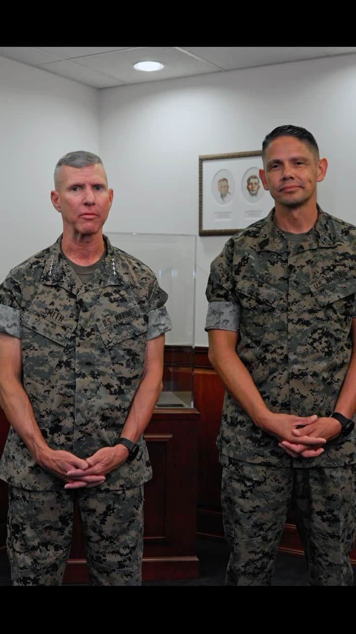 アメリカ海兵隊のインスタグラム：「#Marines, SgtMaj Ruiz and I want to let all hands know about a new video series to ensure that we are all best informed about what is happening in our Corps. We’re looking forward to your feedback.」