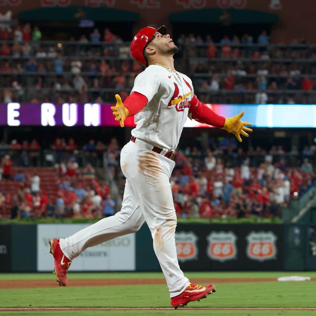 セントルイス・カージナルスのインスタグラム：「112 mph off Willson’s bat 💪」
