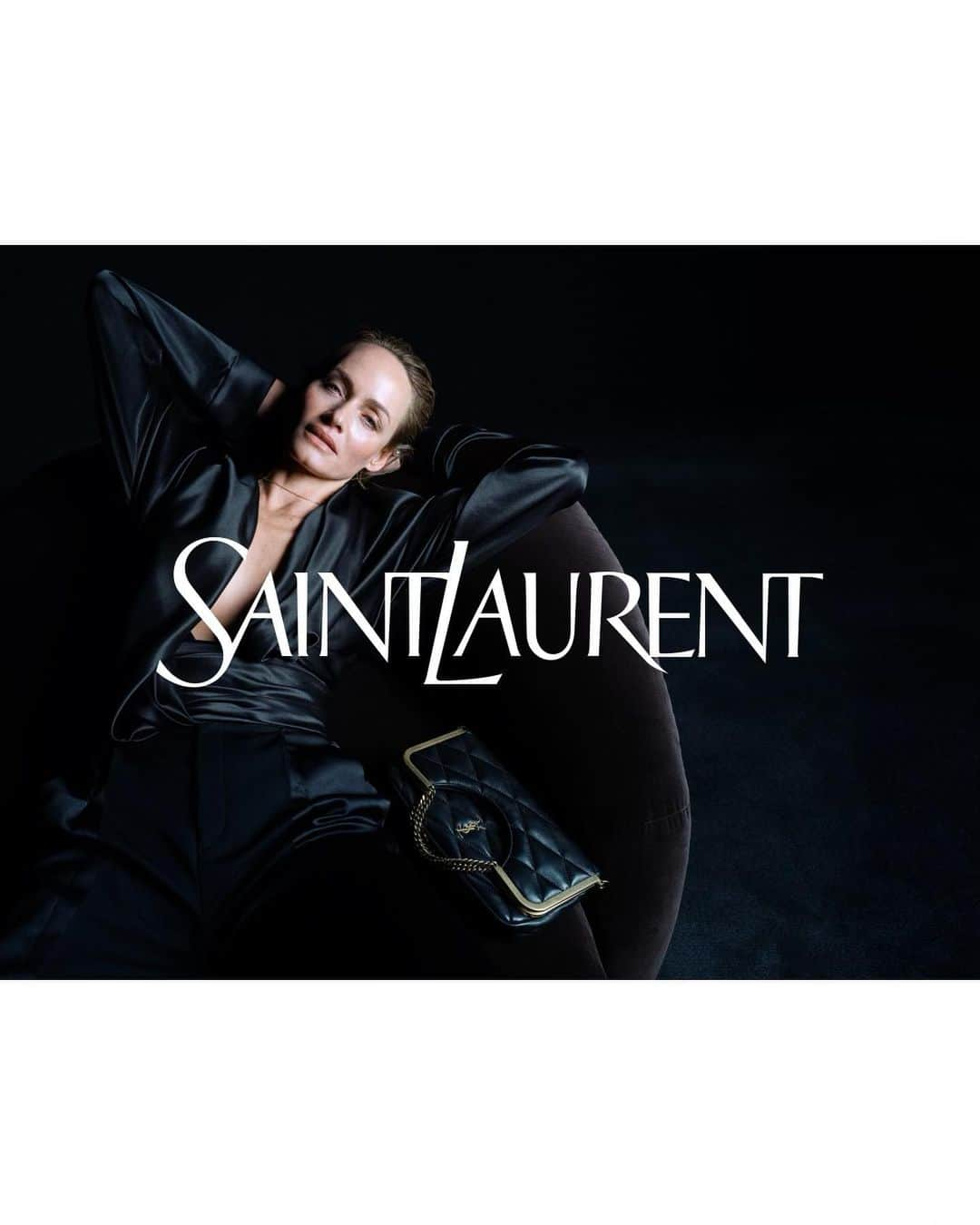 アンバー・ヴァレッタのインスタグラム：「🖤SAINT LAURENT🖤 @ysl @anthonyvaccarello  Images @graysorrenti」