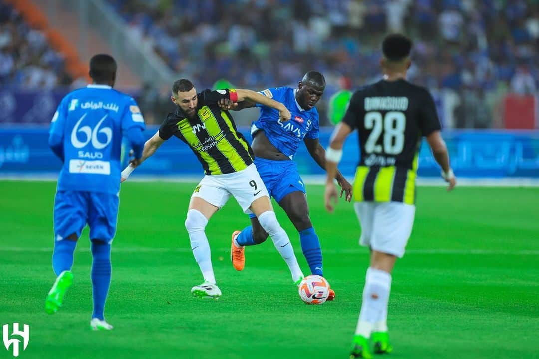 のインスタグラム：「A wonderful and well-deserved win by a fantastic group. Magical 💙   #Ittihad_AlHilal 3-4  #RoshnSaudiLeague 💪🏿 #KK #AlHilal」