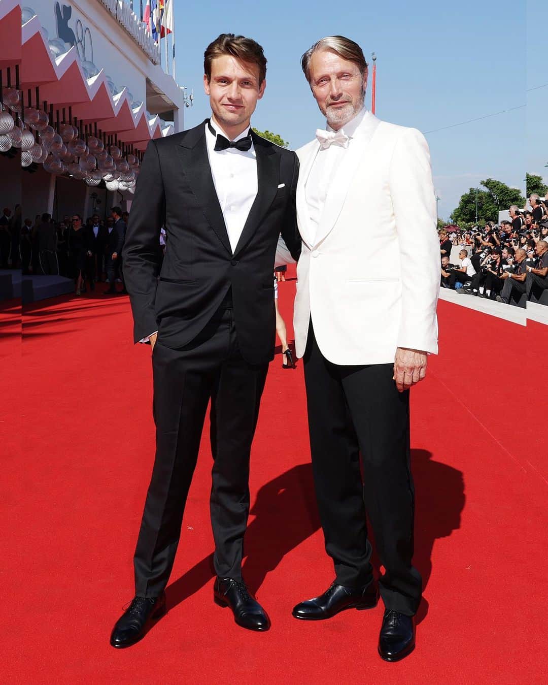 Just Jaredさんのインスタグラム写真 - (Just JaredInstagram)「Mads Mikkelsen brought his lookalike son, Carl Jacobsen Mikkelsen, to the Venice Film Festival for the premiere of his new movie, The Promised Land #MadsMikkelsen #CarlJacobsenMikkelsen Photos: Getty」9月2日 7時32分 - justjared