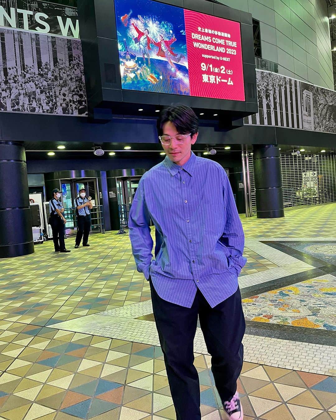 吉沢悠さんのインスタグラム写真 - (吉沢悠Instagram)「． 〈DREAMS COME TRUE WONDERLAND 2023 〉 ＠東京ドーム  5万人のペンライトが、蛍のように幻想的で、そんな雰囲気の中での「LOVE LOVE  LOVE」はヤバかった。、  #ドリカム #ドリカムワンダーランド2023  #東京ドーム」9月2日 7時32分 - hisashi_yoshizawa