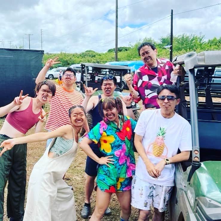 有吉弘行のインスタグラム：「有吉の夏休みは本日21時。 ハワイでーす。  #有吉の夏休み2023」