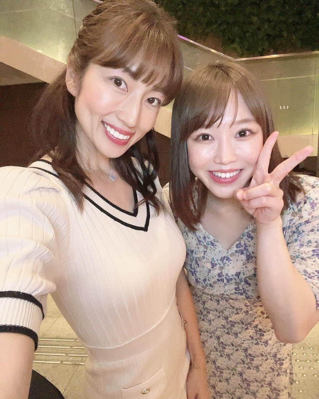 庄司ゆうこさんのインスタグラム写真 - (庄司ゆうこInstagram)「@uruu_tokyo 銀座店がオープンしたということでヘッドスパ&ヘアセットをしてもらってきました❣️ 髪の毛もだいぶ伸びてきたから巻き髪がいい感じ✨ 1時間ちょっとで素早くやってくれてオススメだよ❣️恵比寿や自由が丘にも店舗あるよ🤗 そのあとはチーパオで火鍋ランチ🧡 2時間野菜取り放題！笑 今回もお腹はち切れそうになるまで食べたよん🤗 #美容院#ヘアセット#ヘッドスパ#銀座#銀座美容院#巻き髪#ハーフアップ#火鍋#チーパオマーラータン」9月2日 7時56分 - yuko.shoji