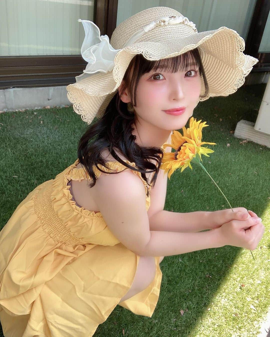 白石夢来さんのインスタグラム写真 - (白石夢来Instagram)「まだ夏だね☁️🫧」9月2日 8時19分 - yurayura_yuuura