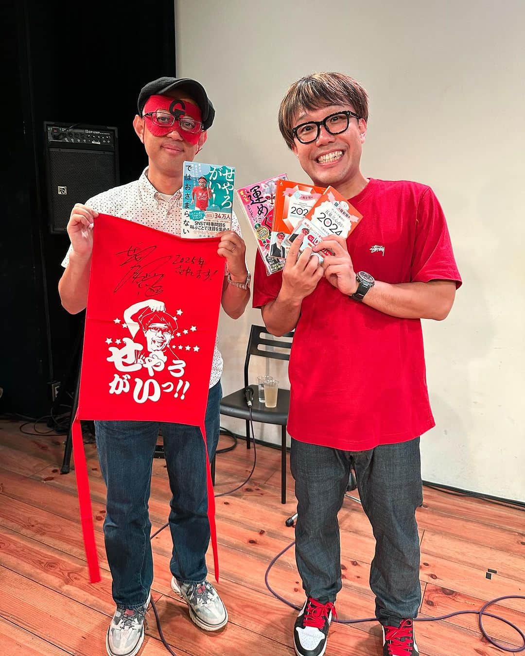ゲッターズ飯田さんのインスタグラム写真 - (ゲッターズ飯田Instagram)「昨夜占わせてもらった方々。ありがとうございます。」9月2日 8時29分 - iidanobutaka