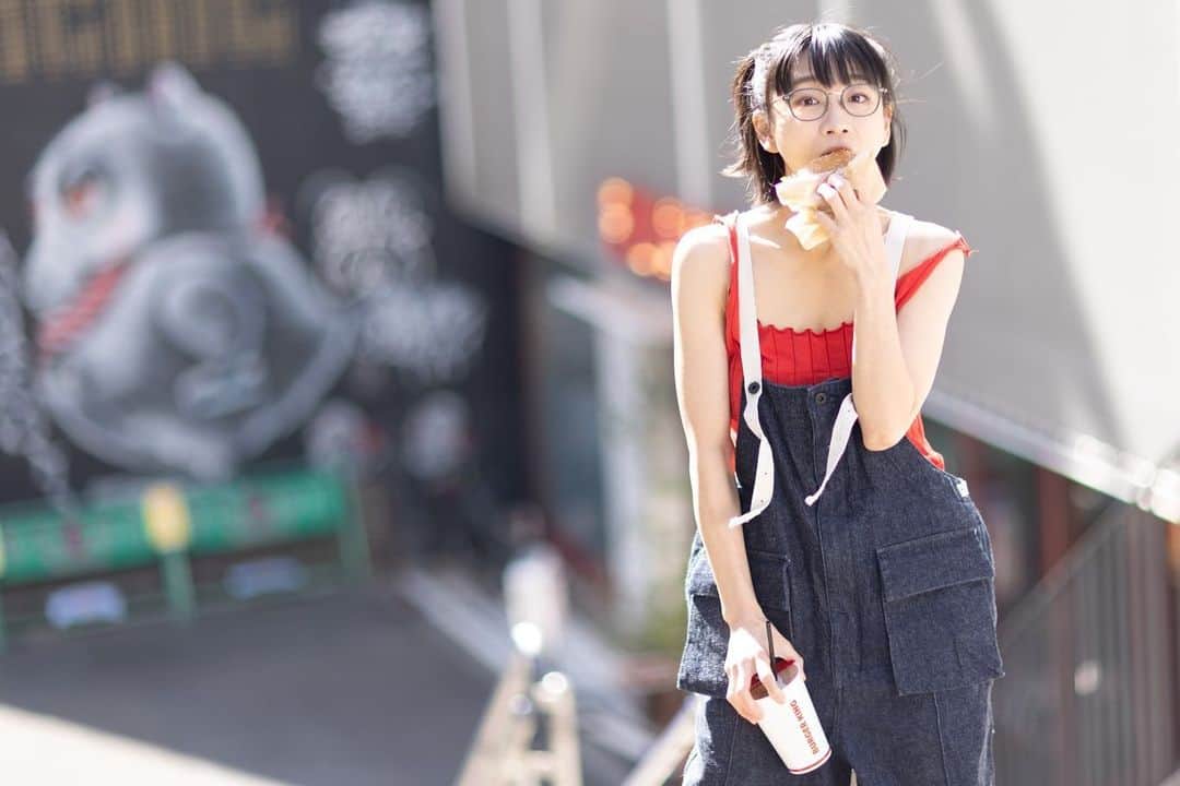 時東ぁみさんのインスタグラム写真 - (時東ぁみInstagram)「9月突入！！ ・ 楽しかった夏が終わって、日常モード！(パパママはお疲れ様でしたw) 今日はラジオ出演、防災講演会、ラジオ生放送♪ 私も頑張るからみんなも頑張ってーーー♪ ・ 時東ぁみ2023年もぐもぐカレンダーより ハンバーガーver. swipe→2 食べるのに夢中で洋服脱げてることに気が付かなかったw ・ #時東ぁみ #8月 #august #お疲れ様でした #楽しかった夏 #夏休み #終わり  #ラジオ #講演会 #防災 #防災士  #イベント #防災イベント #防災講演会  #カレンダー #calendar #2023 #2023年 #もぐもぐ #もぐもぐカレンダー #洋服 #脱げてる #食べるのに夢中」9月2日 8時56分 - amitokito