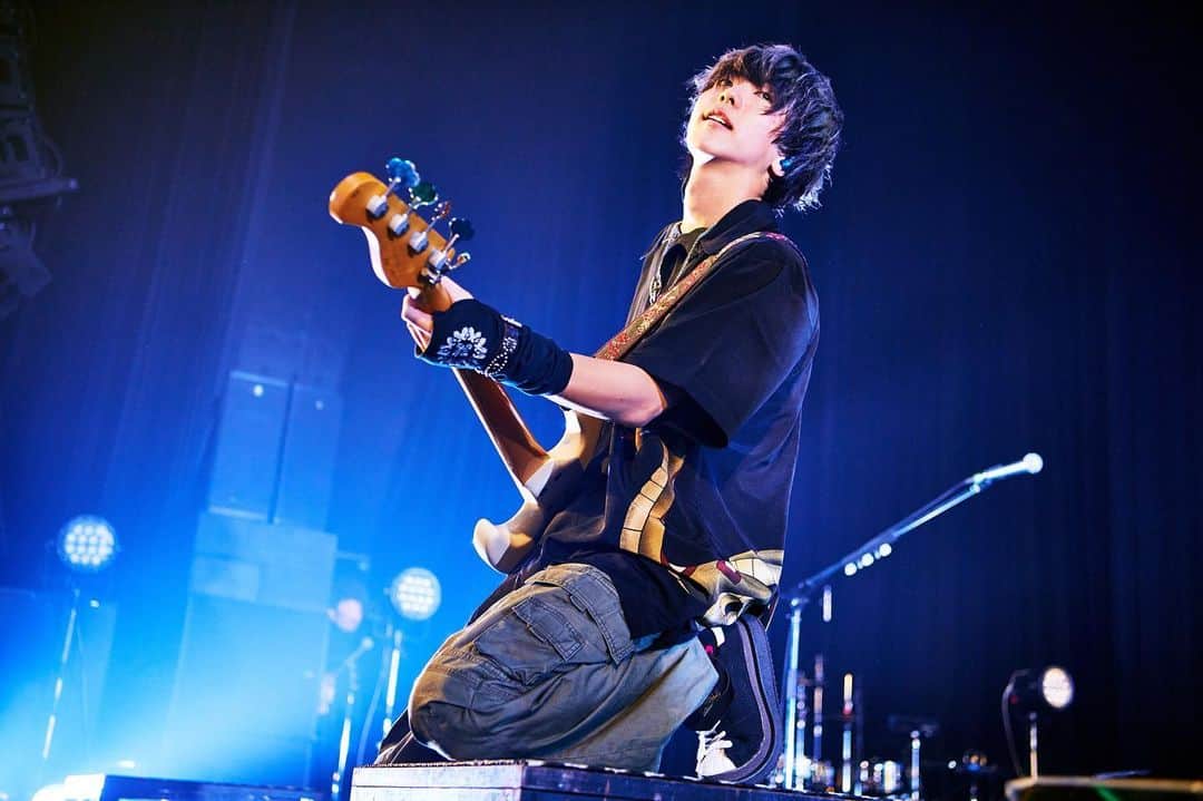 圭吾のインスタグラム：「手越くん対バンありがとうございました🤘🤘🤘」