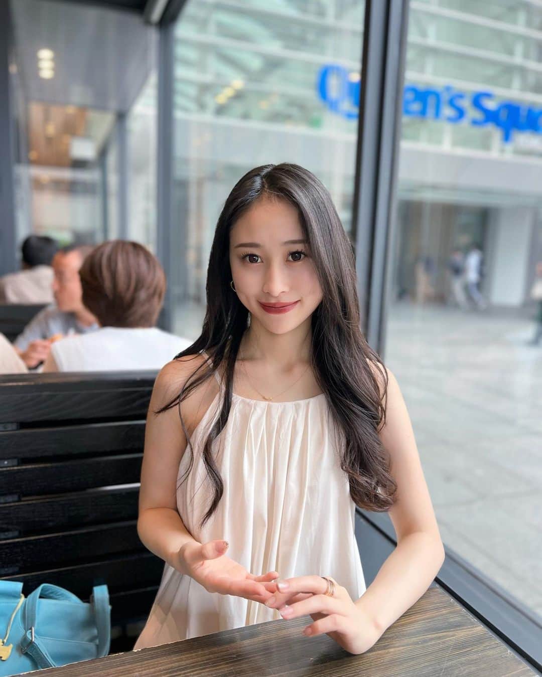 長沼南帆のインスタグラム：「🩵🤍🩵🤍」