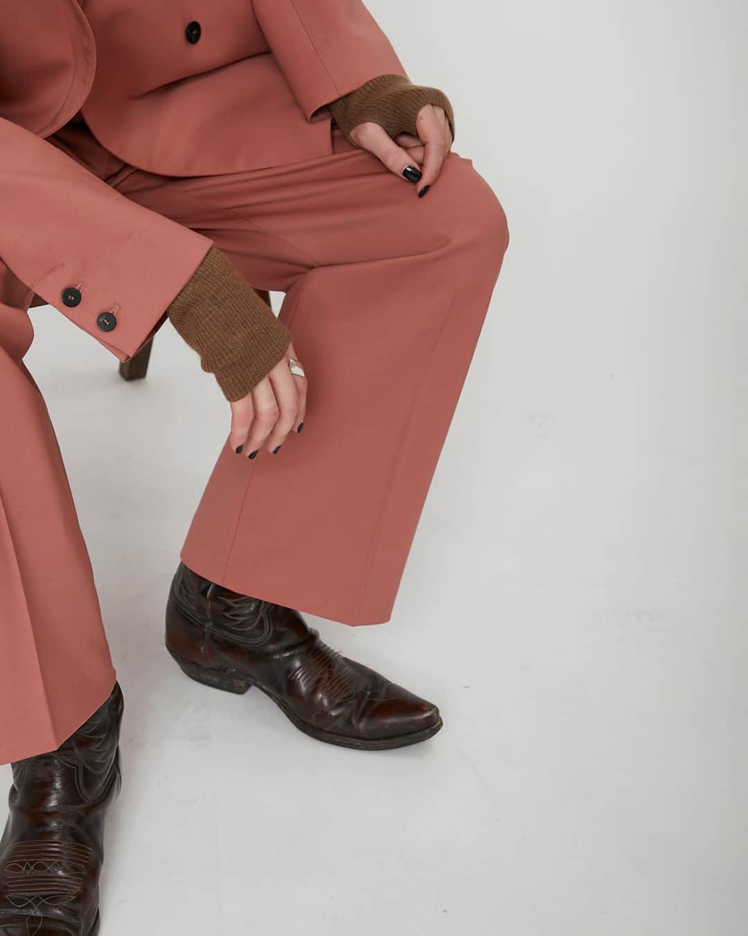 ヴァランティンゴティエのインスタグラム：「CABANE - Collection automne hiver 2023  #valentinegauthier #fw23 #cabane #fallwinter」