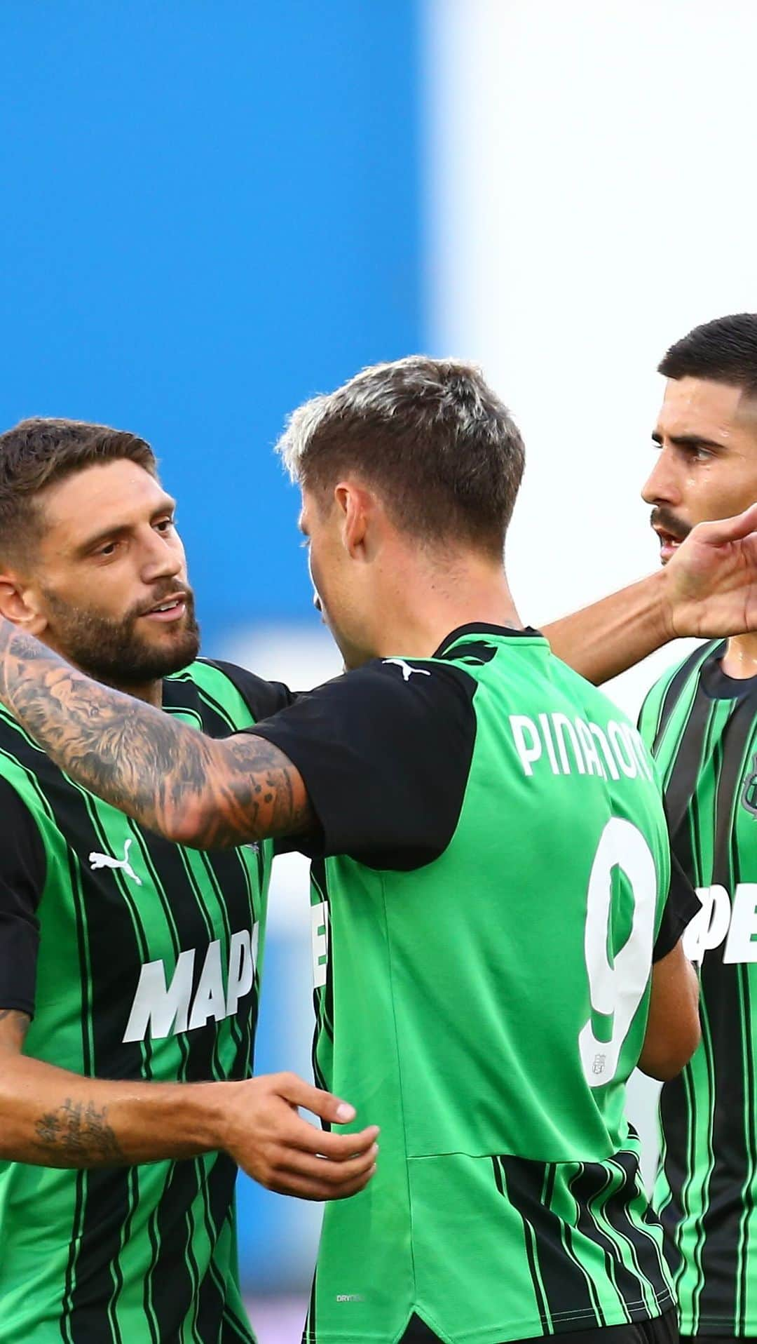 USサッスオーロ・カルチョのインスタグラム：「⚽️🔥🤩  Highlights online su sassuolochannel.tv 🎥  #SassuoloVerona #ForzaSasol 🖤💚」