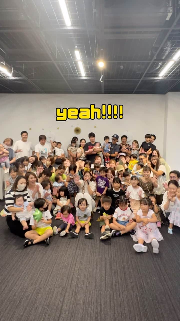 かーなーのインスタグラム：「📍親子イベント in TOKYO   １部はお絵描き、２部はおうたの時間🤍 ご来場のみなさん本当にありがとうございました🫶🏼  わたしだけじゃなく、こどもたち1人1人が''主役'' をテーマとした 親子イベント🕺🕺💛  我が子をみるママパパの姿にうるっときちゃいそうなほど すごく暖かく、幸せな空間になりました…♡♡  大切な休日をわたしに預けてくれて 本当にありがとうございました！！！  みんなすぐ会おうね〜💛🕺✨  #奏絵」
