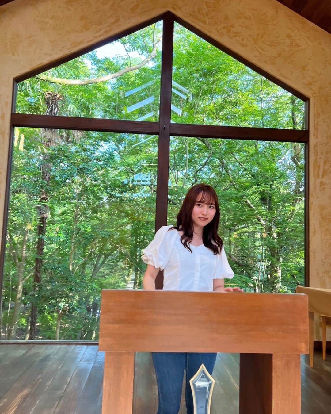 杉岡泉美のインスタグラム：「今日はLIVEリハーサルでした！！ そして、明日は岐阜県！モレラ岐阜さんにお邪魔しますので、宜しくお願いします✨#mvのオフショト」