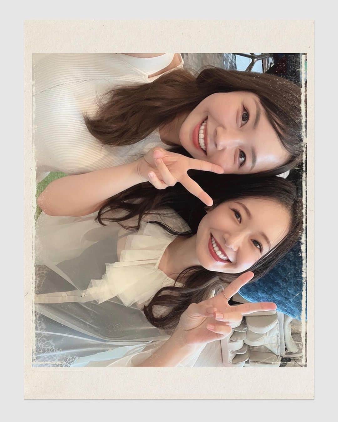 西川瑞希（みずきてぃ）さんのインスタグラム写真 - (西川瑞希（みずきてぃ）Instagram)「何年越しかに遊べました♡10代の頃からイベントに会いに来てくれたり、ブランドやってた時もお店に遊びにきてくれたり、こんな私のことをずっとファンですって言ってくれていた優しいあやなんちゃん！  いつか遊びたいね、と言っていてやっと遊べたよ🎀  ずっと明るくて、にこにこちゃんで可愛かったなぁ☺︎☺︎☺︎そしてしばなんfamilyが面白くて、たのしくて、今日は元気パワーをいっぱいもらえました✨ 本当にありがとう//お邪魔しました🏠  コームは名前入りのお揃い！またゆるっと会おうね//  #みずきてぃ #あやきてぃ」9月2日 19時52分 - mizuki_nishikawa_
