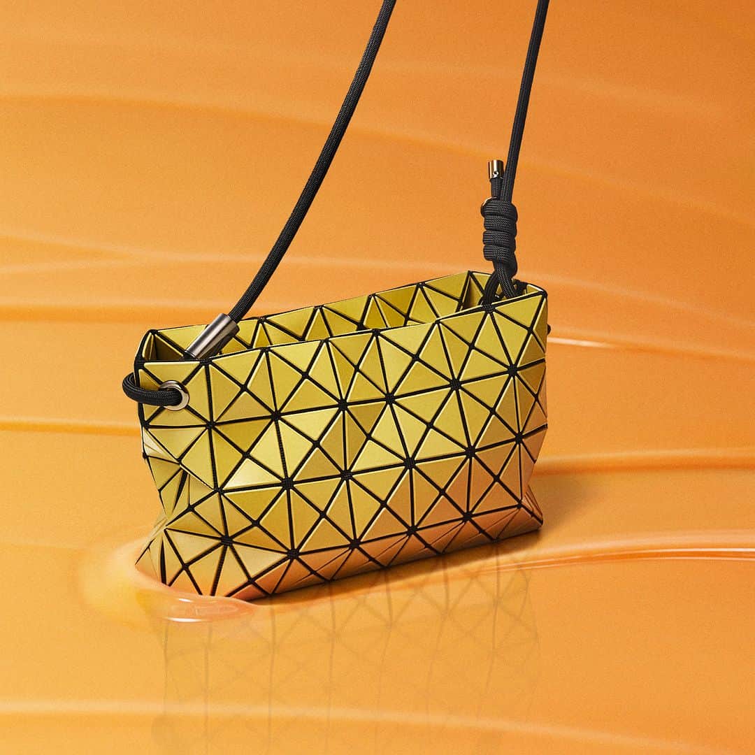 BAO BAO ISSEY MIYAKE Official Instagram accountのインスタグラム：「"LOOP MATTE"  Release Month: September, 2023 *The release month might be different in each country.  #baobaoisseymiyake #baobao #isseymiyake #baobaoisseymiyakeAW23」