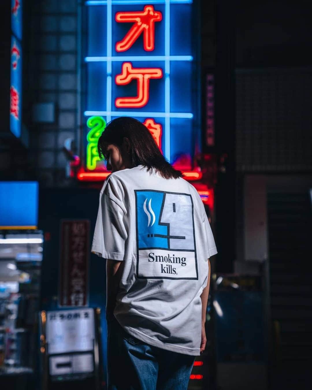 のインスタグラム：「Secondhand smoker.  "Smoking Icon T-shirt"  Available Now.  We ship worldwide.  Photo by @rkrkrk   #FR2#fxxkingrabbits#頭狂色情兎」