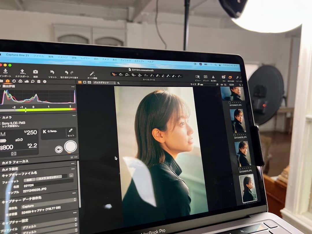 のインスタグラム：「⭐️  cent.FORCE Channel「wallpaper 撮影会 SPECIAL SITE」がオープンしました。 田﨑さくらちゃんが撮ってくれたオフショットも公開されてます。さくらちゃんもたくさん撮った、とてもとてもかわいかった✌︎  サイン入りチェキプレゼントの応募も受け付け中です。詳しくは、特設サイトをご覧ください。  #centforcechannel」