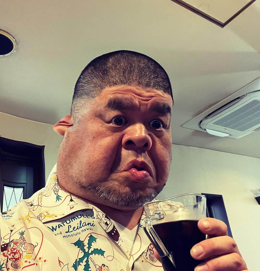 くっきー（川島邦裕）さんのインスタグラム写真 - (くっきー（川島邦裕）Instagram)「#間違えて #1時間くらい早い電車で到着 #時間潰してたら #可愛くなっちゃったんだよ #だもん #かわいいんだもん #おん？ #ジェニーハイ #金沢 #たのんだよ #おん？」9月2日 11時32分 - nikuguso_taro