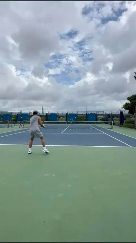 余文樂のインスタグラム：「I love this game 🎾🎾🎾」