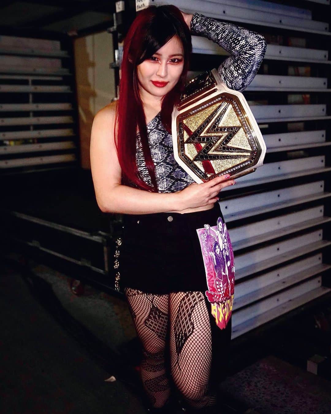 のインスタグラム：「🐍  #iyosky #smackdown #damagectrl」