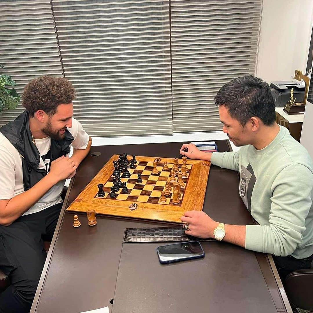 マニー・パッキャオさんのインスタグラム写真 - (マニー・パッキャオInstagram)「Thank you @klaythompson & @looney for the visit. Welcome back to the Philippines! 🇵🇭 🏀 🥊」9月2日 14時34分 - mannypacquiao