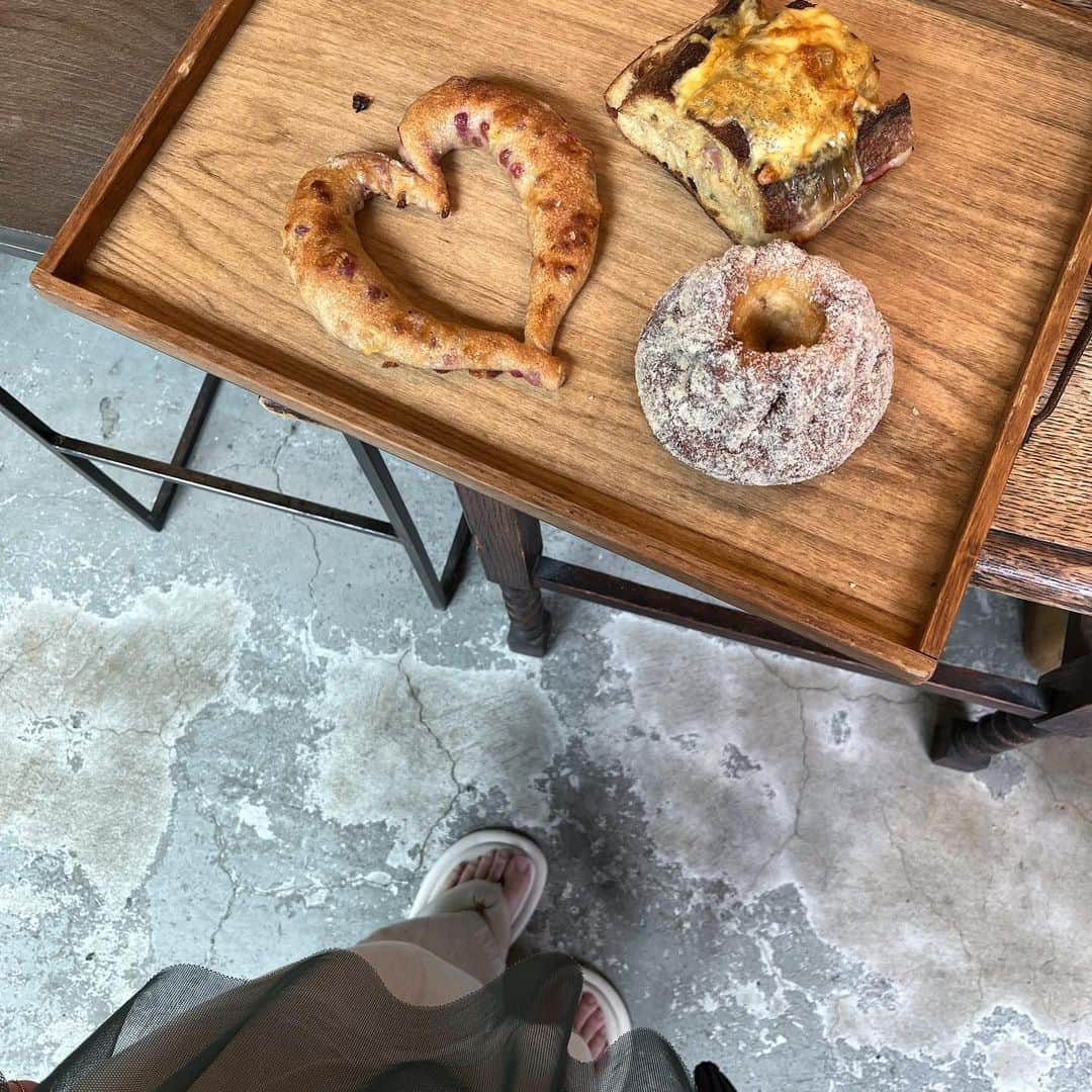 _hw_em11さんのインスタグラム写真 - (_hw_em11Instagram)「🍞  気になってたパン屋さんへ🥐 @lesucrecoeurstaff   お仕事で仲良くしてもらってる方たちとランチ♡  とっても楽しかった🥺🥺  . . #lesucrecoeur  #bread #堂島  #堂島ランチ  #lunch」9月2日 20時10分 - _hw_em11