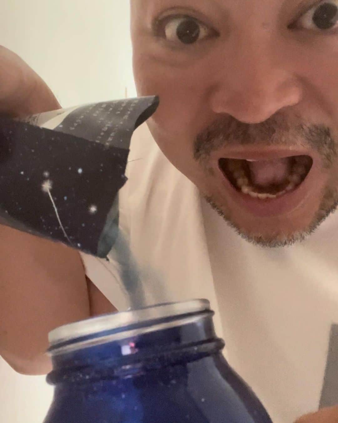 原田曜平のインスタグラム：「今話題のホシフリラムネ #カンロ#ホシフリラムネ」