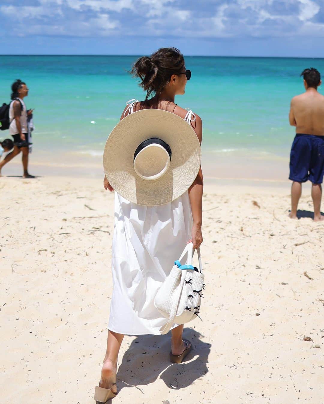 のインスタグラム：「. そしてLanikaiへ🏝️ . .」