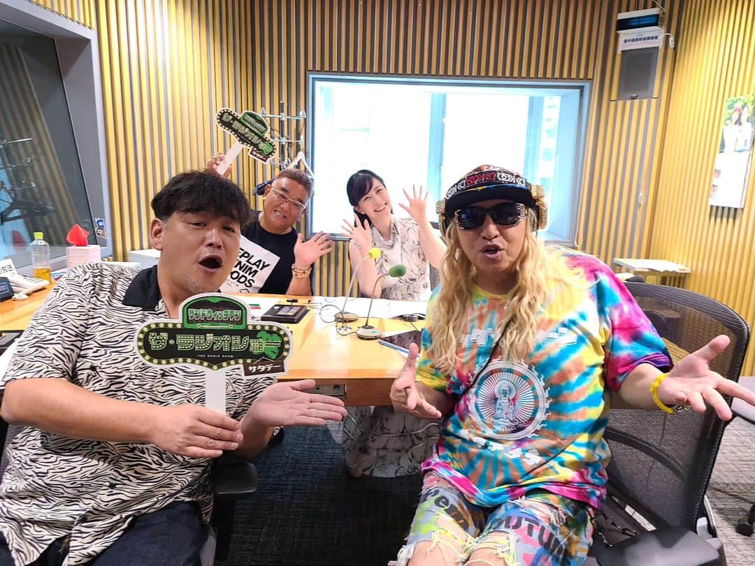 のインスタグラム：「ニッポン放送 #サンドウィッチマンザラジオショー SPウィーク 「夏の終わりの "みきフェスSP"」  伊達さんの選曲がめっちゃ良いトコを突いてて超ナイスなセトリでした！！  楽しかった～!! 是非また呼んで欲しいDO DANCE！！   #サンドラジオショー   #JPOP  #DJKOO」