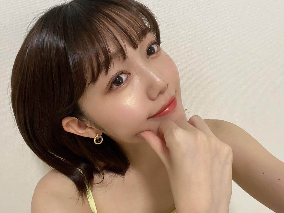 松川菜々花のインスタグラム：「9月もよろしくお願いします😊」