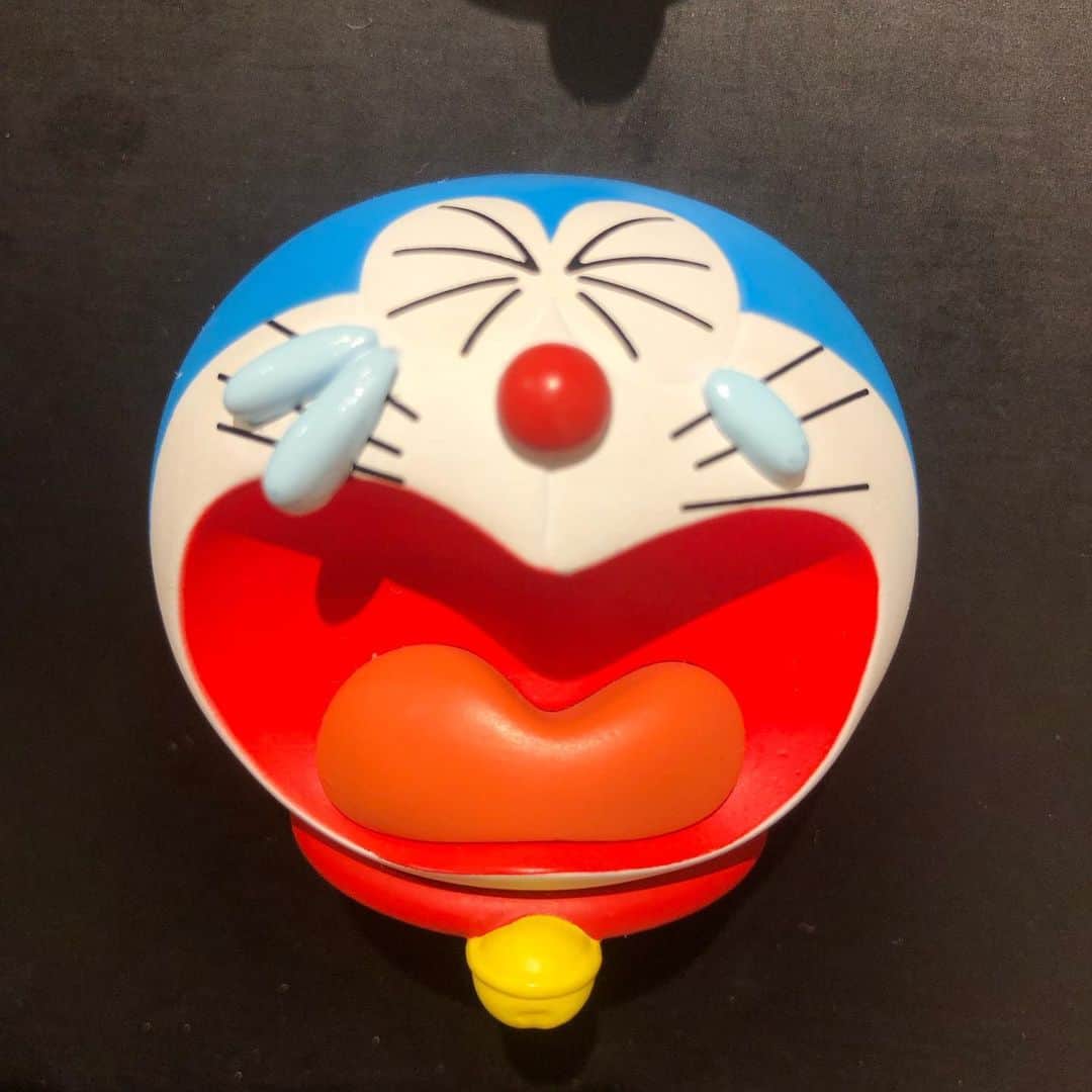 奥村うどんのインスタグラム：「びぇぇぇぇぇぇぇぇぇんんんんんん!!!!!!!!と侍やねん  #ドラえもん #ギャン泣き #侍姿」