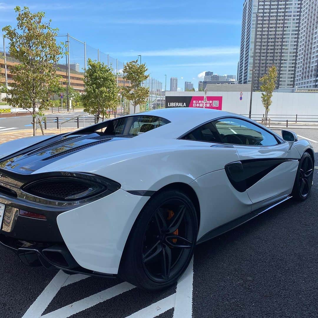 折目遼さんのインスタグラム写真 - (折目遼Instagram)「McLaren Qualified Tokyo様主催のイベント 今回は570sを使用しての試乗会🏎️ スーパーカーから貰う刺激は気持ちがはれる！ #mclaren #570s #720s #tokyo」9月2日 17時31分 - oriori0626