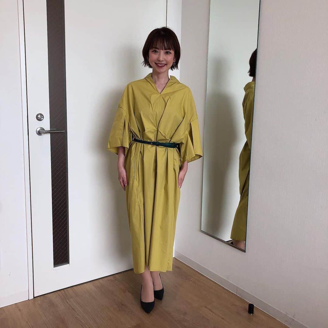 奈良岡希実子さんのインスタグラム写真 - (奈良岡希実子Instagram)「８月３１日木曜日のミヤネ屋の衣装です😊 もう9月かー！夏、暑いのは苦手ですが、夏が終わるのはちょっと寂しい。 #PR #ミヤネ屋 #気象予報士 #衣装  #aries_official_acct さん #いつもありがとうございます」9月2日 18時09分 - naraoka_kimiko