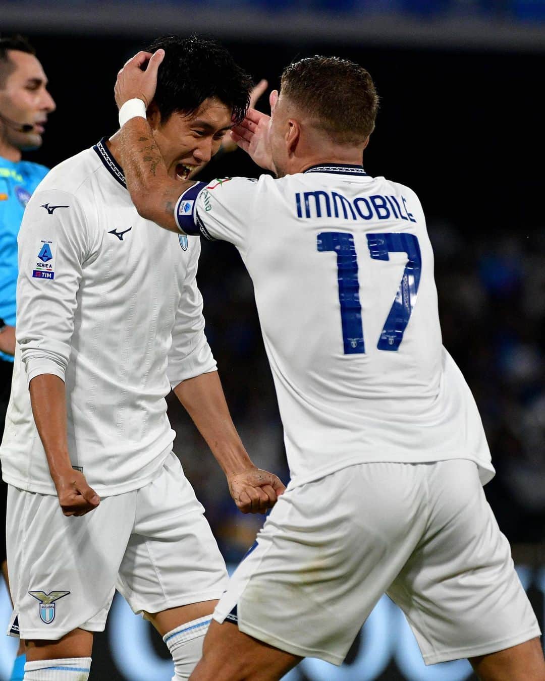 SSラツィオのインスタグラム：「🧙‍♂️  Well… you never forget your first, Daichi!  #NapoliLazio #CMonEagles 🦅」