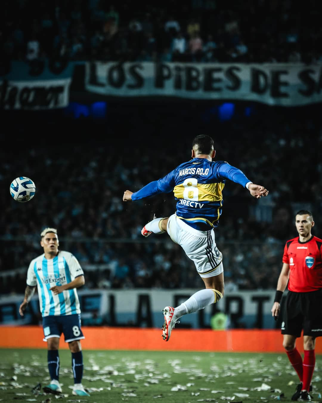 マルコス・ロホのインスタグラム：「🤩©️ MARCOS ROJO  #GloriaEterna @bocajrsoficial」