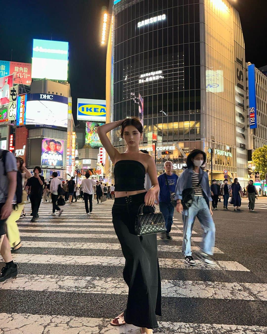 太陽奈さんのインスタグラム写真 - (太陽奈Instagram)「my home country 🇯🇵🤍❤️」9月3日 4時13分 - _taiyona